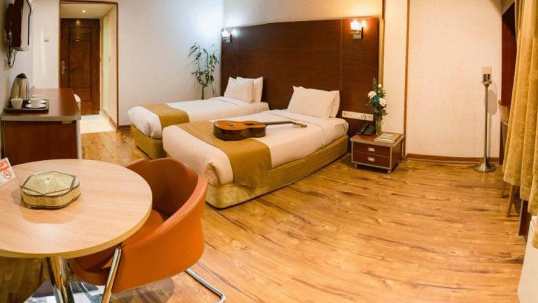 اتاق دو تخته توئین هتل پیروزی اصفهان